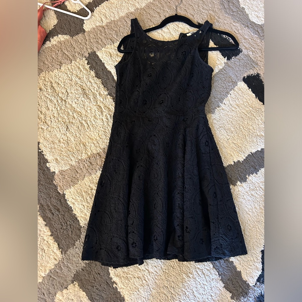 Black size 0 black lace dress